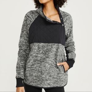 Abercrombie Asymmetrical Snap-Up Fleece EUC